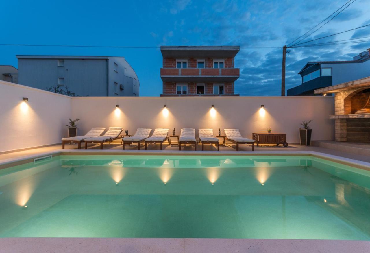 Apartment Jakov With A Pool Zadar Exteriör bild